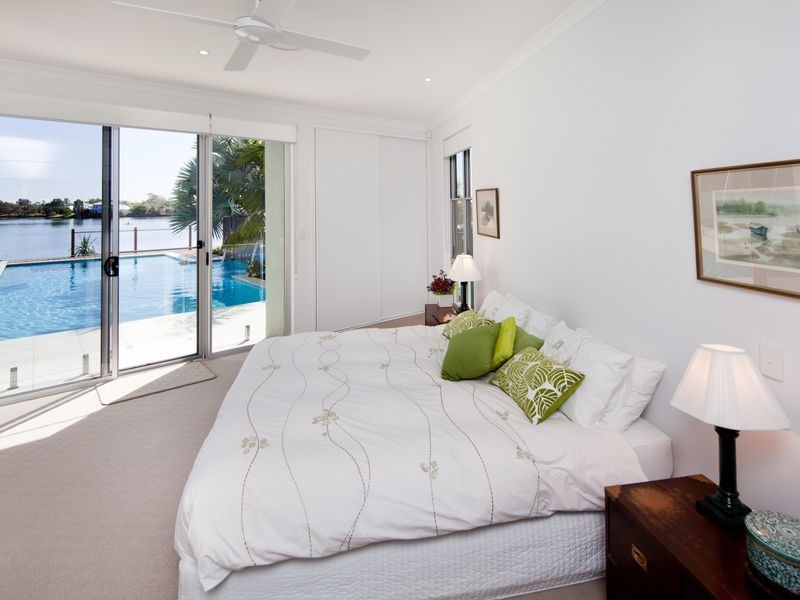 5 River Edge Court, Twin Waters QLD 4564