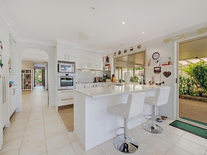 6 Watergum Place, Twin Waters QLD 4564