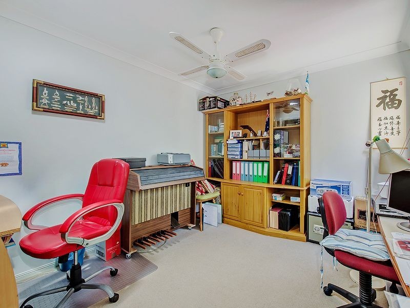 6 Watergum Place, Twin Waters QLD 4564