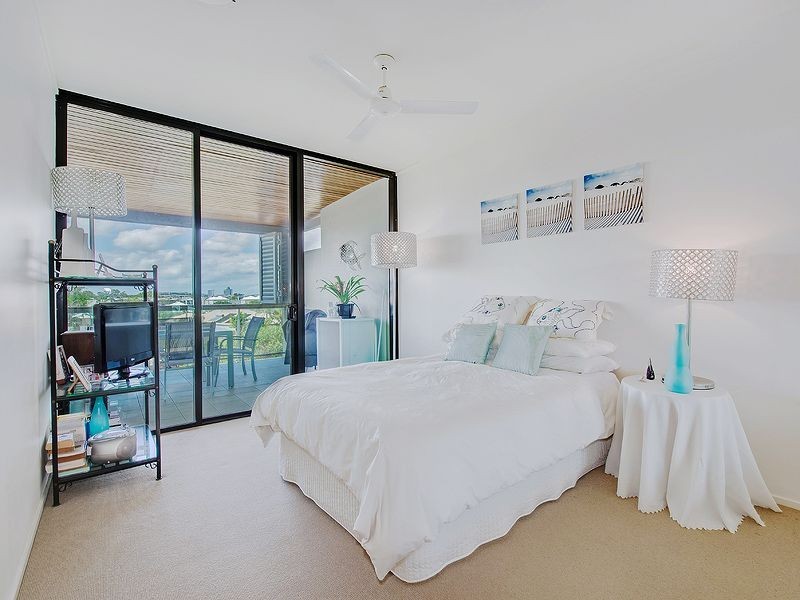 50/20 Baywater Drive, Twin Waters QLD 4564