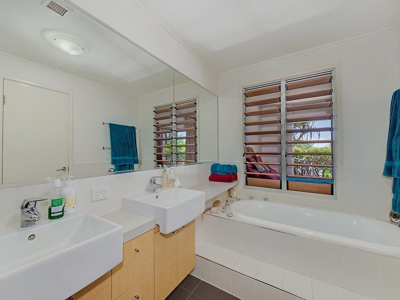 68/80 North Shore Road, Twin Waters QLD 4564