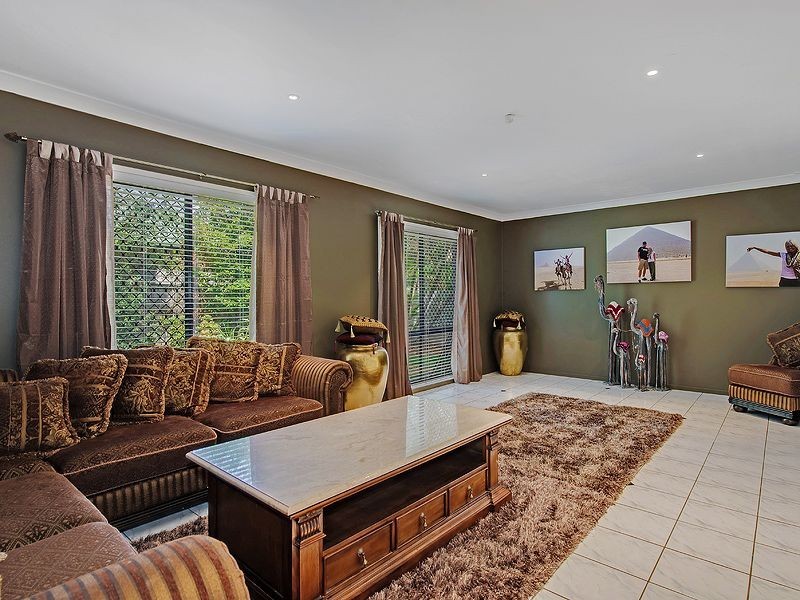 1 Waterlilly Place, Twin Waters QLD 4564