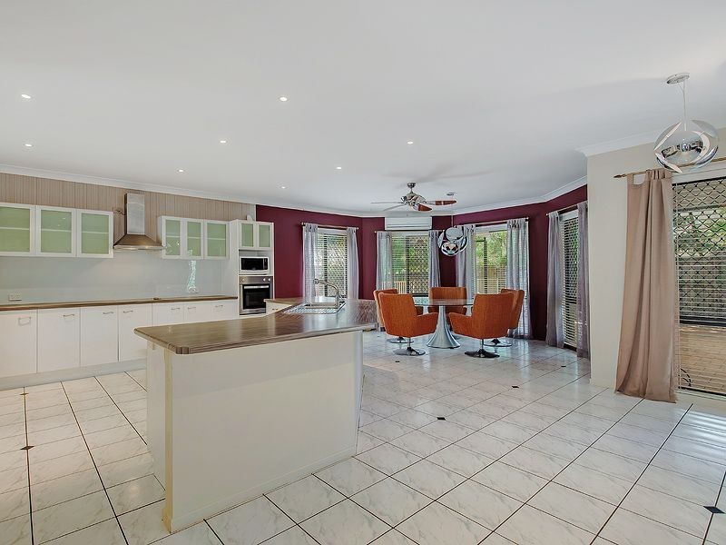 1 Waterlilly Place, Twin Waters QLD 4564