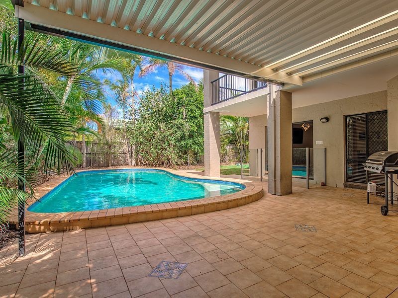 1 Waterlilly Place, Twin Waters QLD 4564