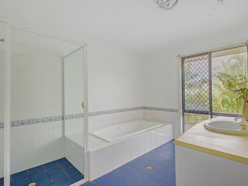 1 Waterlilly Place, Twin Waters QLD 4564