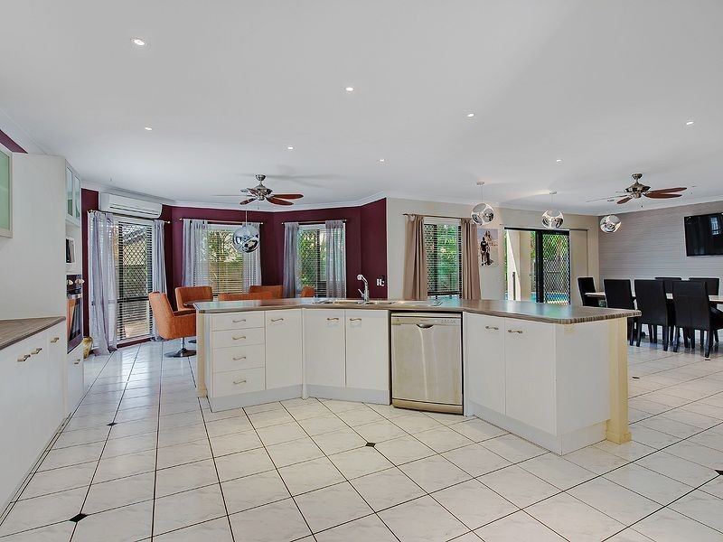 1 Waterlilly Place, Twin Waters QLD 4564