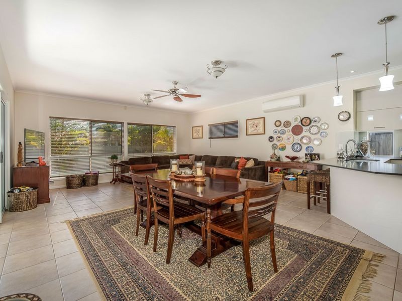 50 Prestwick Drive, Twin Waters QLD 4564