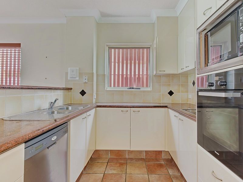 17/179 Ocean Drive, Twin Waters QLD 4564