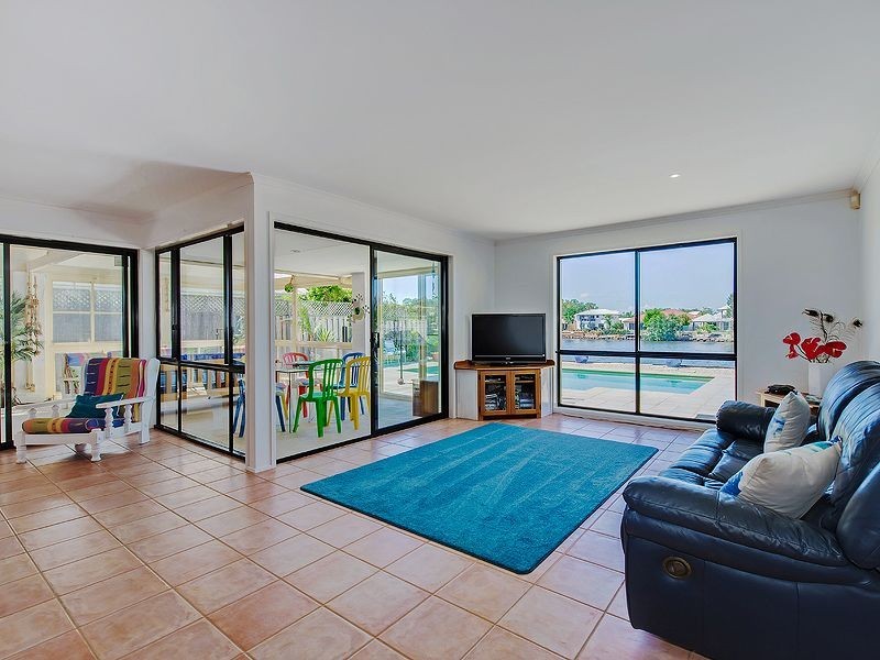 21 Tamarind Place, Twin Waters QLD 4564