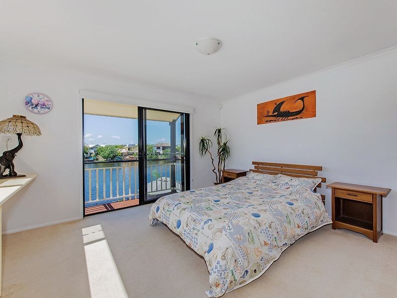 21 Tamarind Place, Twin Waters QLD 4564