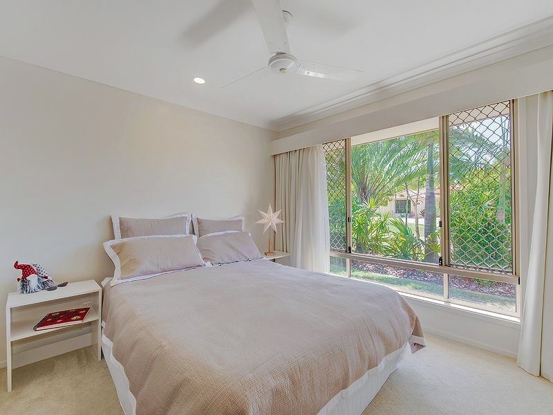 2 Tassel Place, Twin Waters QLD 4564