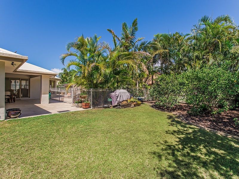 2 Tassel Place, Twin Waters QLD 4564
