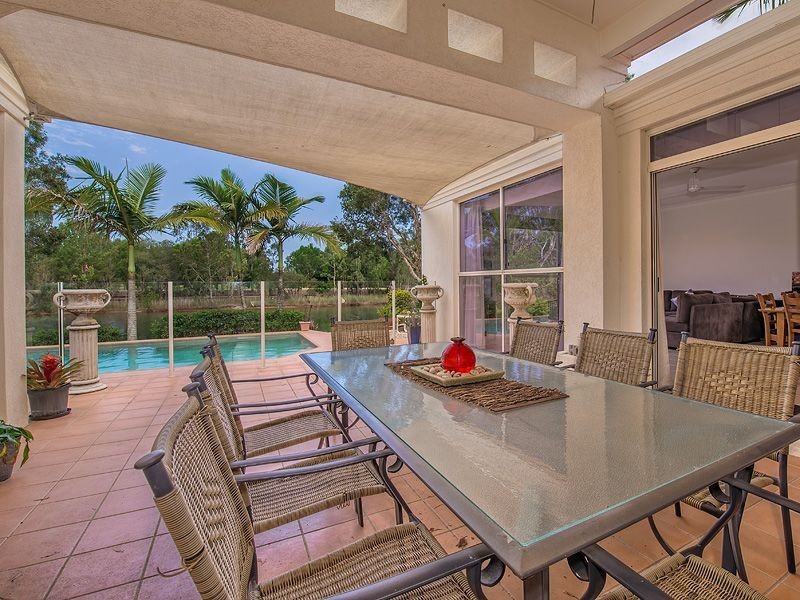 17 Glenwood Place, Twin Waters QLD 4564