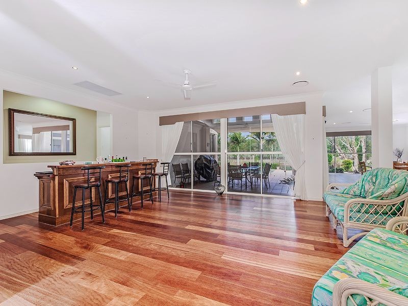 17 Glenwood Place, Twin Waters QLD 4564
