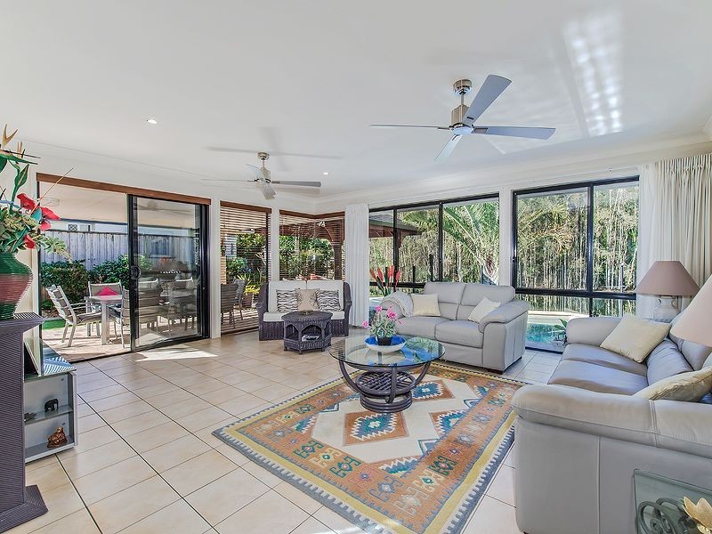 2 Lytham Court, Twin Waters QLD 4564