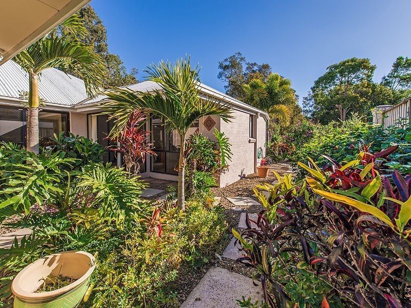 2 Lytham Court, Twin Waters QLD 4564