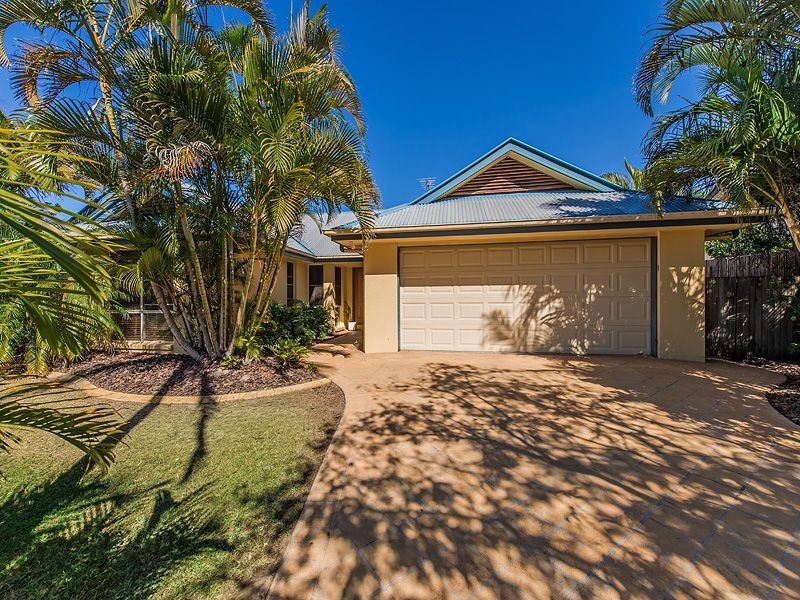 17 Fantail Place, Twin Waters QLD 4564