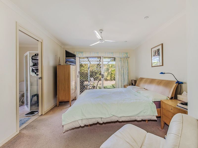 17 Fantail Place, Twin Waters QLD 4564