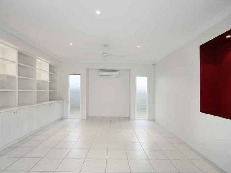 5 Karinya Place, Twin Waters QLD 4564