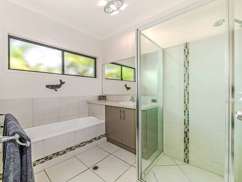24 Seahorse Drive, Twin Waters QLD 4564