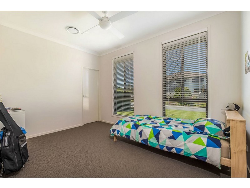 34 Anchorage Circuit, Twin Waters QLD 4564