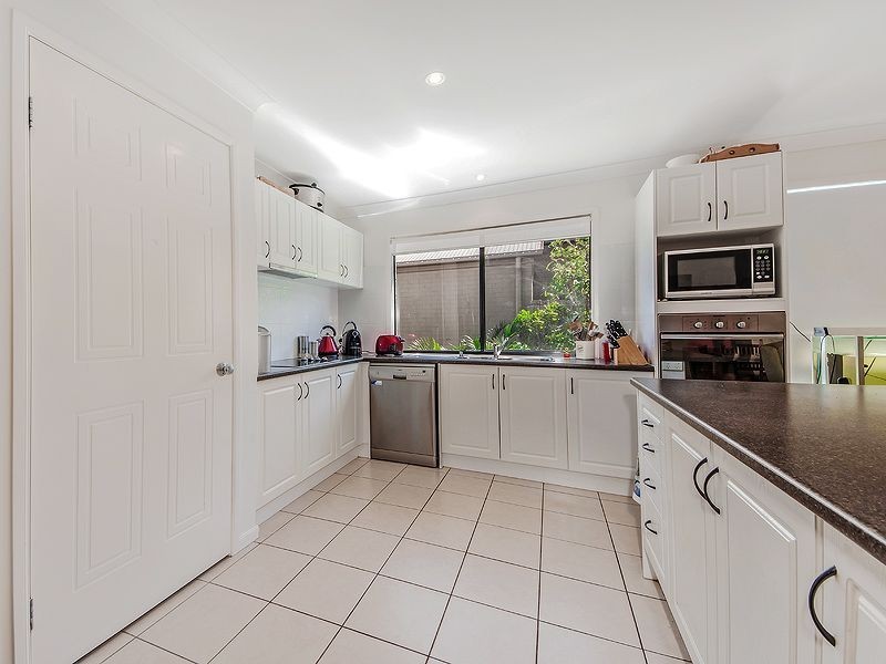 10 Starfish Way, Twin Waters QLD 4564