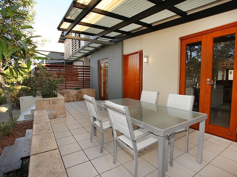 96/80 North Shore Road, Twin Waters QLD 4564