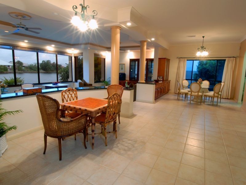 01 Tamarind Place, Twin Waters QLD 4564