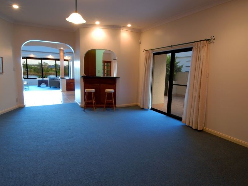 01 Tamarind Place, Twin Waters QLD 4564