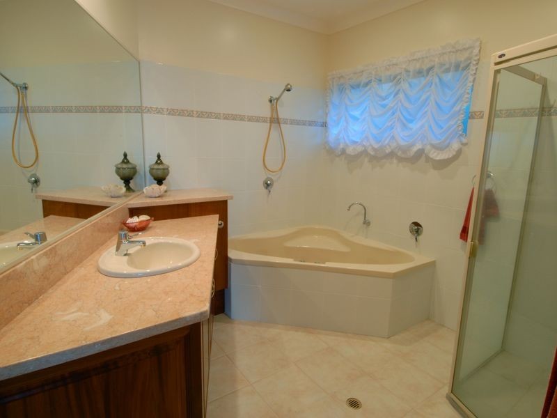 01 Tamarind Place, Twin Waters QLD 4564