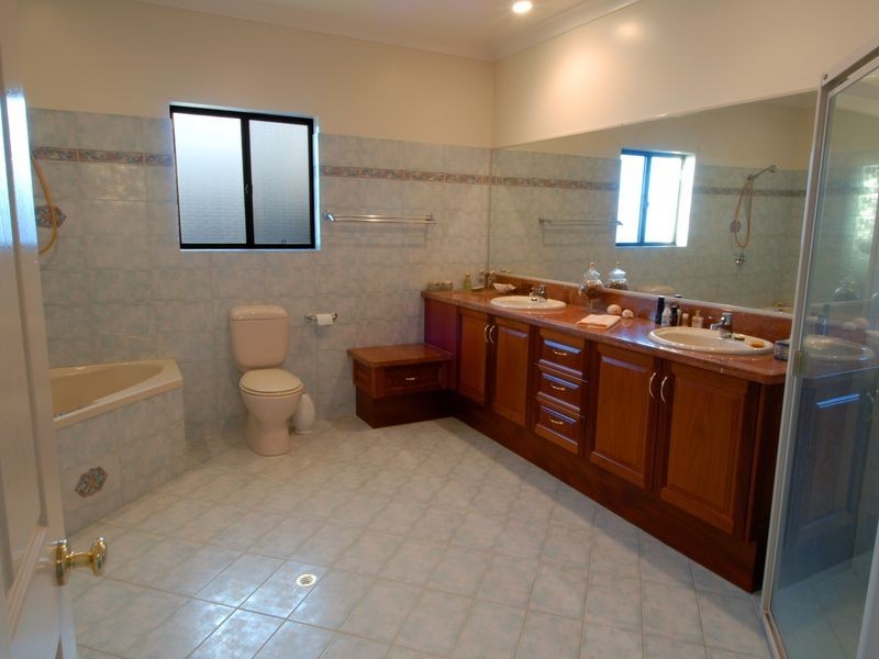 01 Tamarind Place, Twin Waters QLD 4564