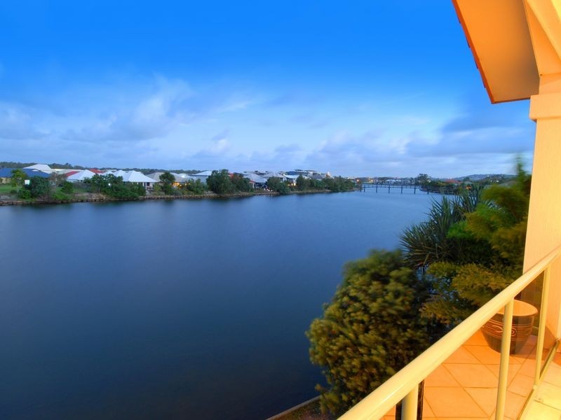 01 Tamarind Place, Twin Waters QLD 4564