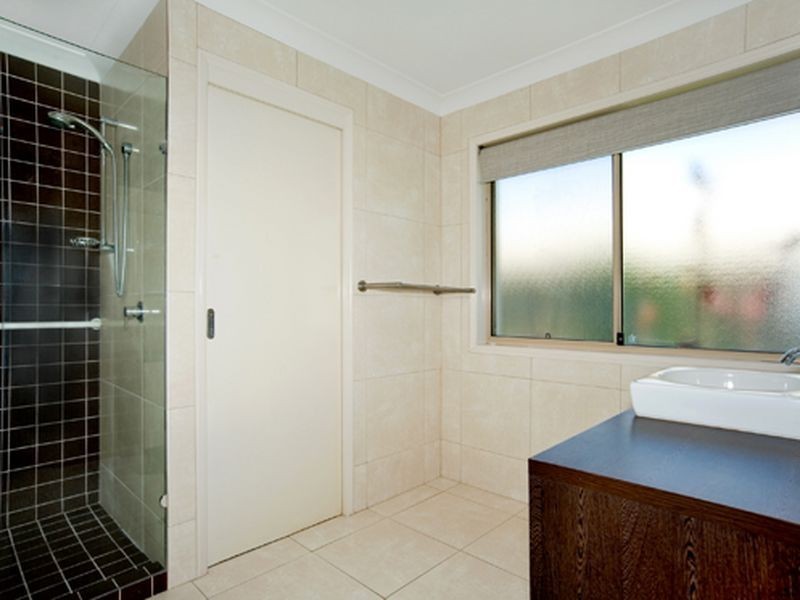 5 Friarbird Place, Twin Waters QLD 4564