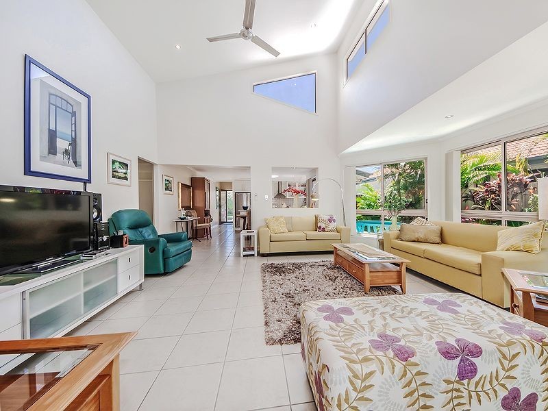 30 Veerings Crescent, Twin Waters QLD 4564