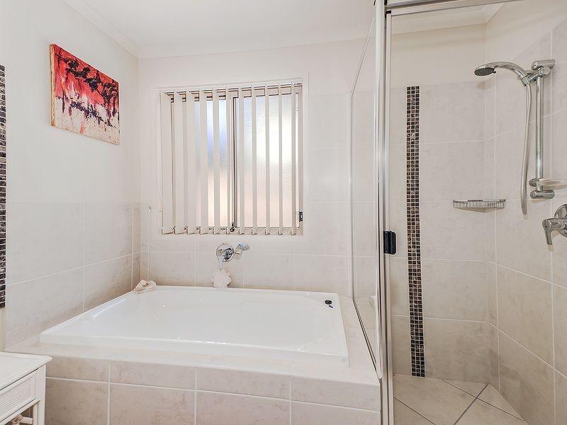 30 Veerings Crescent, Twin Waters QLD 4564