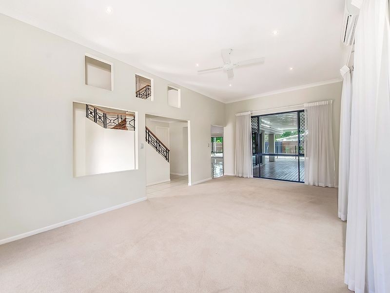 27 Anchorage Circuit, Twin Waters QLD 4564