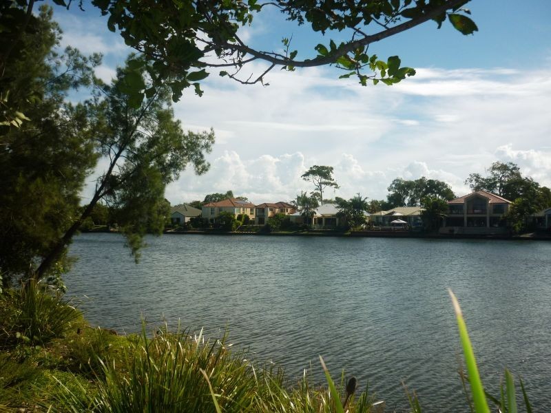 22 Veerings Crescent, Twin Waters QLD 4564