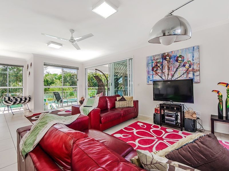 69 Prestwick Drive, Twin Waters QLD 4564