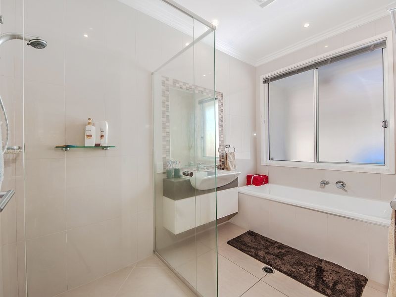 69 Prestwick Drive, Twin Waters QLD 4564