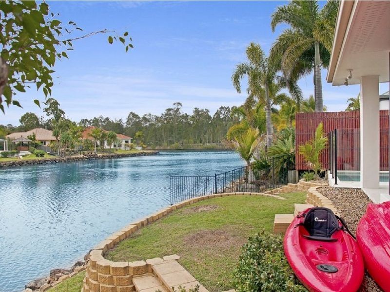 3 Glenwood Place, Twin Waters QLD 4564