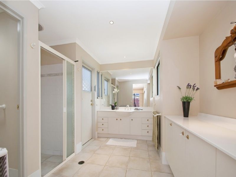 3 Glenwood Place, Twin Waters QLD 4564