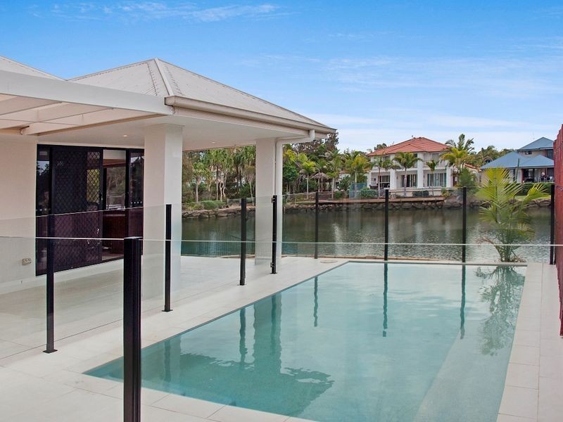 3 Glenwood Place, Twin Waters QLD 4564
