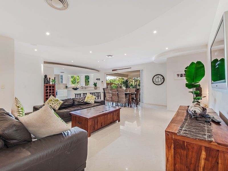 24 Moorings Circuit, Twin Waters QLD 4564