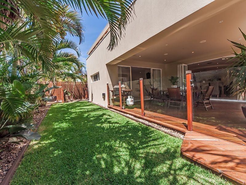 24 Moorings Circuit, Twin Waters QLD 4564