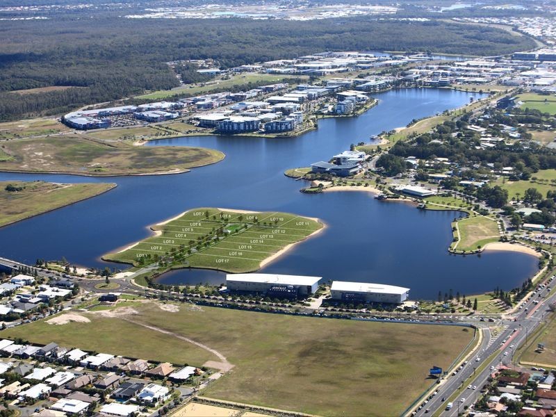 Lot 3 Lake Kawana Boulevard, Birtinya QLD 4575