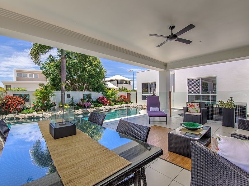 34 Stillwater Drive, Twin Waters QLD 4564
