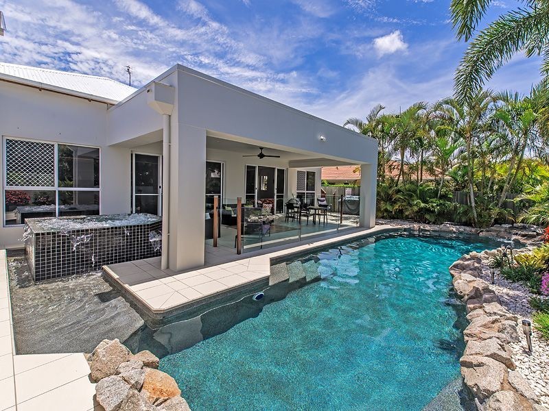 34 Stillwater Drive, Twin Waters QLD 4564