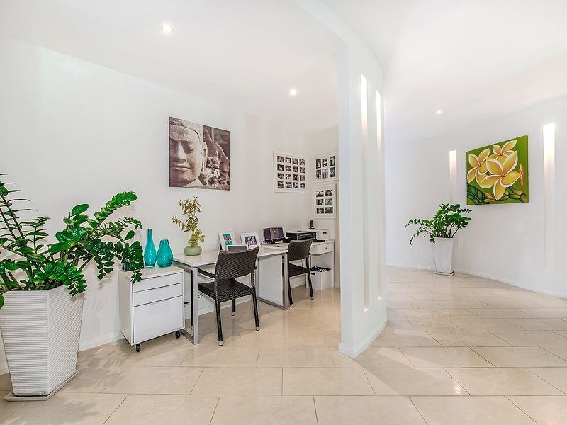 34 Stillwater Drive, Twin Waters QLD 4564