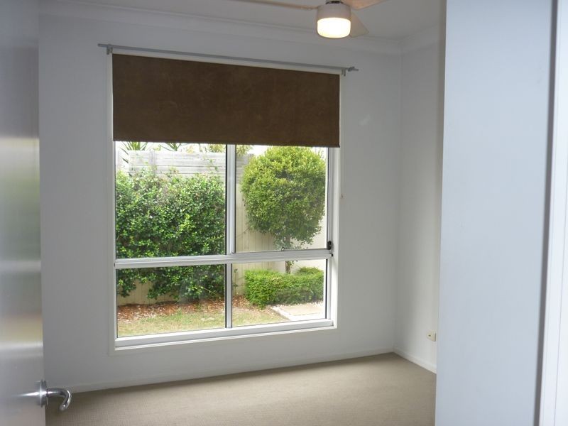 6 Oyster Court, Twin Waters QLD 4564