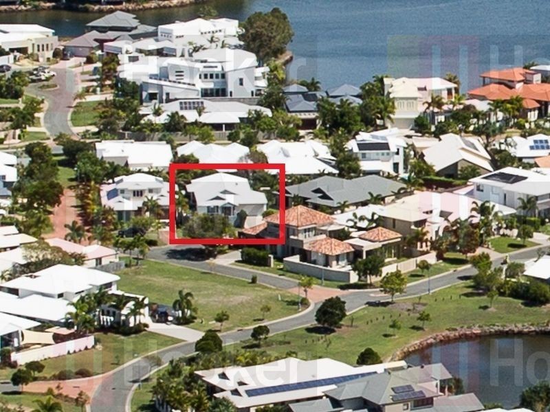 6 Oyster Court, Twin Waters QLD 4564